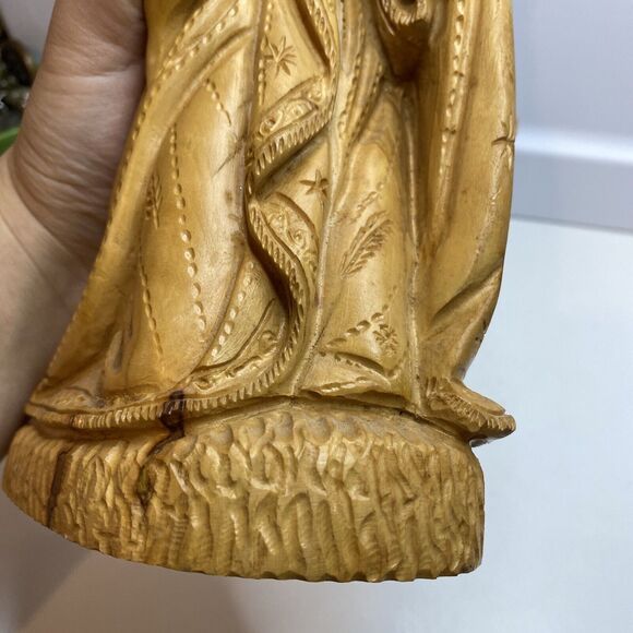 VTG Nativity Figure Mary Wood Kneeling Hand Carved 9 inches Tall Figurine - Picture 15 of 16